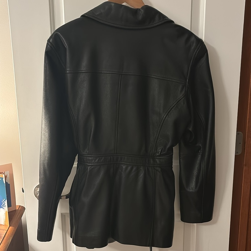 Leather jacket - Picture 2 of 5